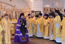 В соборной службе в храме Воснесения Господня в селе Князево Скопинского района участвовали 75 священнослужителей.