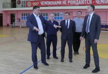 Министр физической культуры и спорта региона Владимир Антманис посетил Скопинский округ